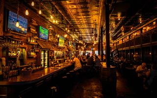 Can You Vape in Pubs in the UK?